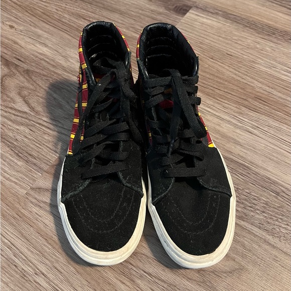 Vans Harry Potter Gryffindor, men 4.0/women 5.5 - Picture 2 of 5